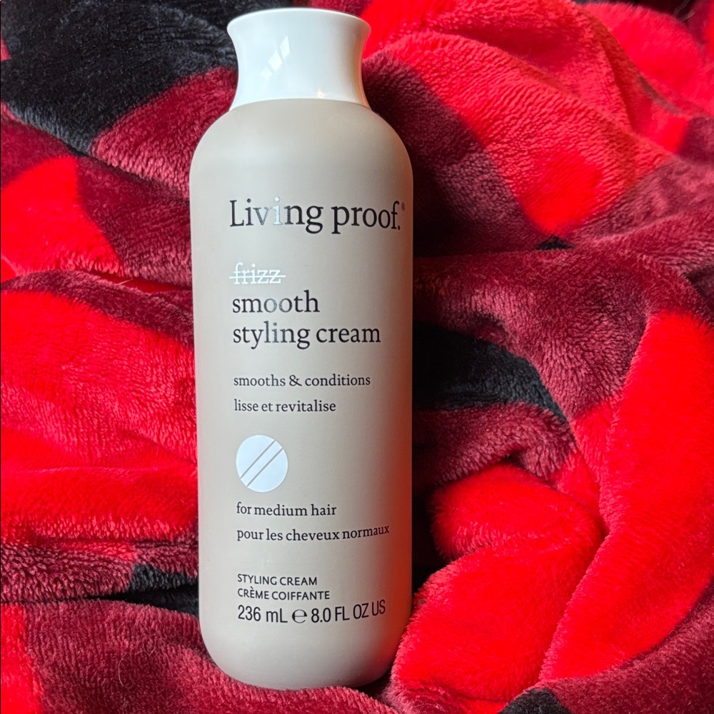 Living Proof Frizz Smooth Styling product - Beige